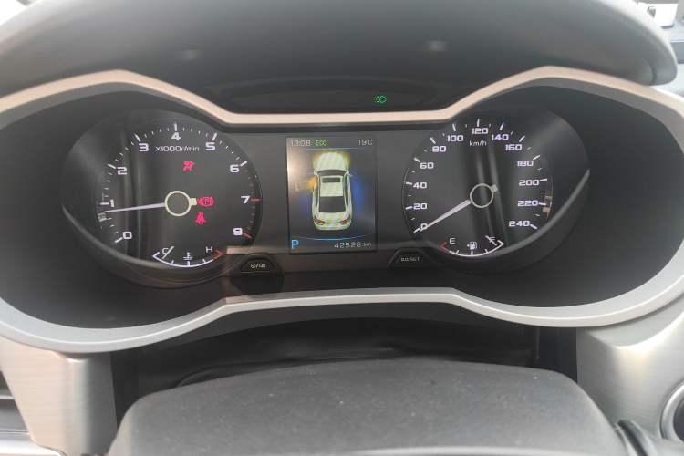 Used Geely Auto Emgrand GL 2017 1.8L DCT Elite Model
