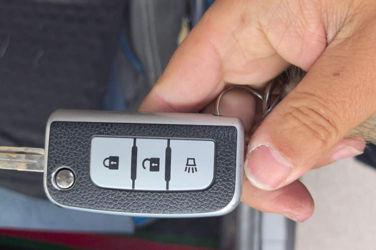 Used Foton Intelligent Blue Elf E7 2024 Facelifted All-Electric Van Flat Roof 2 Seats CATL 46.36 kWh
