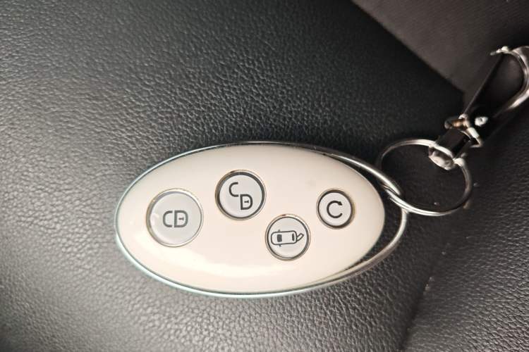 Used BYD Yuan 2017 1.5L Automatic Cool & Connected Model
