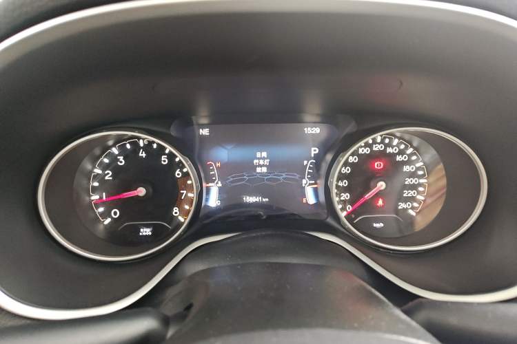 Used Jeep Compass 2017 200T Automatic Family Edition Instrument Cluster