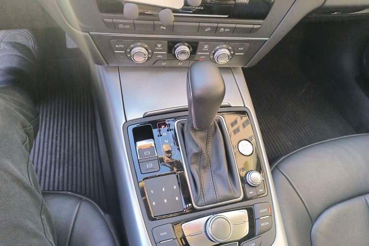 Used Audi A6 2017 3.0T allroad quattro
