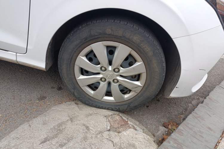 Used Hyundai Verna (older generation) 2020 1.4L Manual GL Refreshed Edition
