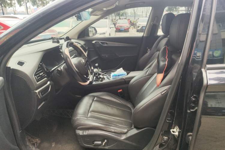 Used Dongfeng Aeolus AX7 2019 1.6T Automatic AI Navigation Model China V Standard