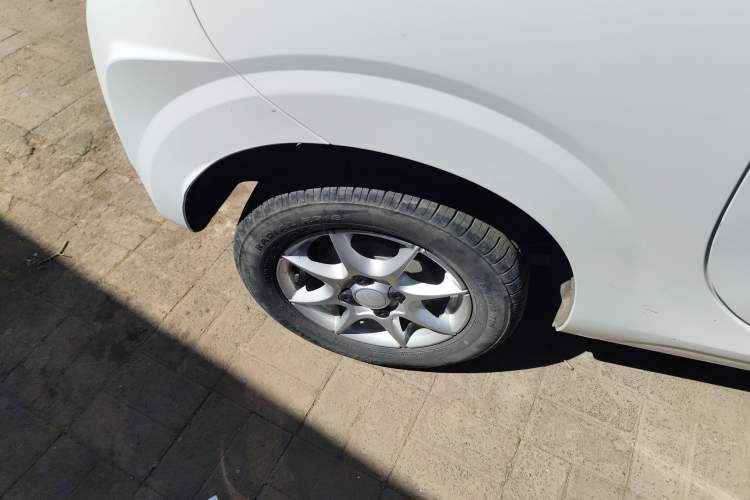 Used Roewe Clever 2022 311km QiQi BoBo Edition Exterior 5