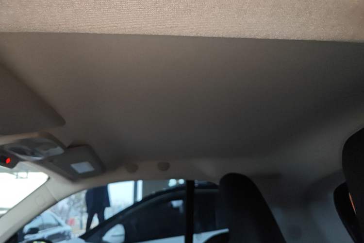 Used smart fortwo 2015 1.0L 52 kW hardtop Dynamic version
