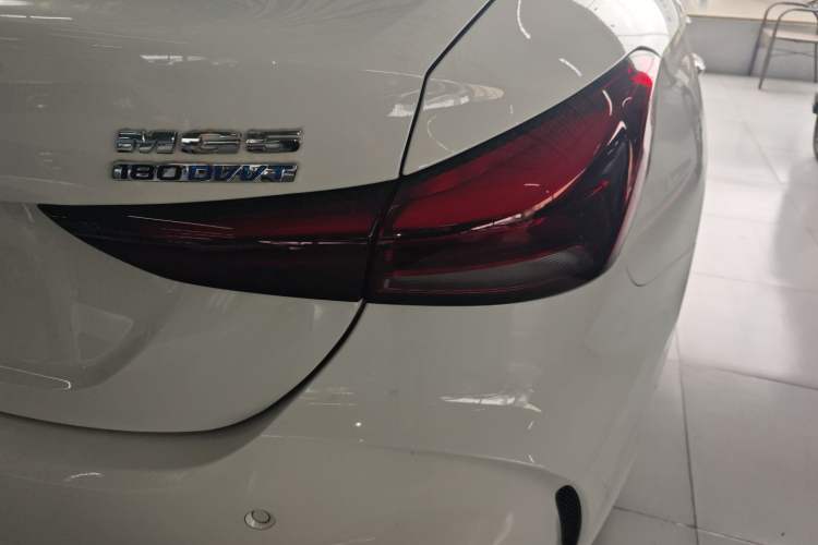 Used MG 5 2026 Model 180DVVT Global Luxury Edition
