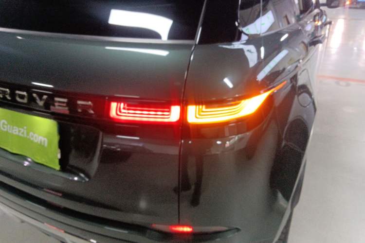 Used Land Rover Range Rover Evoque 2021 Range Rover Velar L 249PS R-Dynamic First Edition