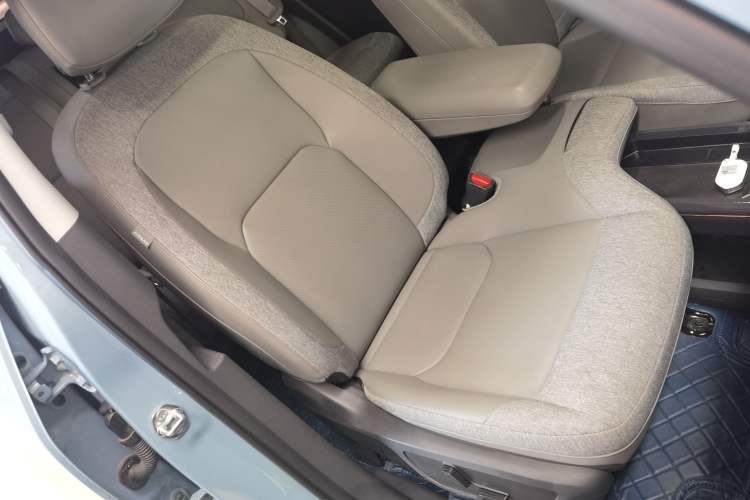 Used Kia EV5 2024 530 Land Right Front Seat