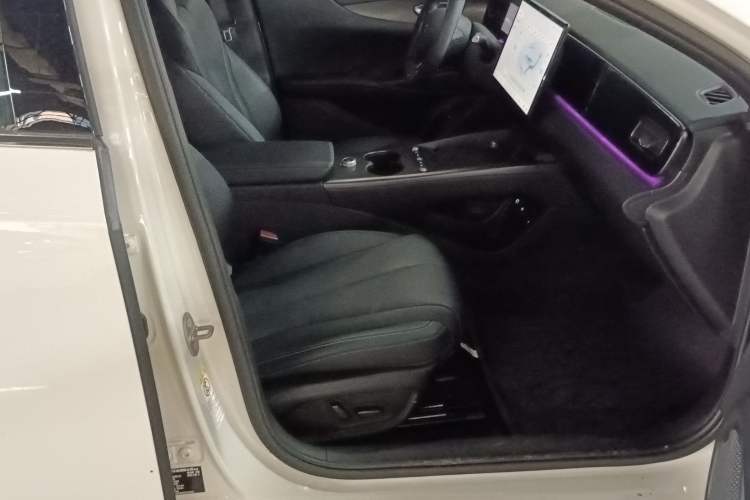 Used BYD Seal 06 New Energy 2025 EV 545KM Flagship Edition
