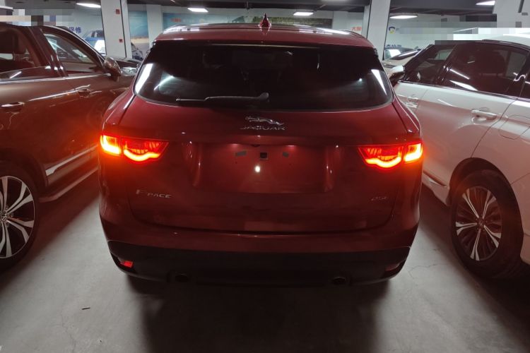 Used Jaguar F-PACE 2016 2.0T Two-Wheel-Drive R-Sport Sport Edition
