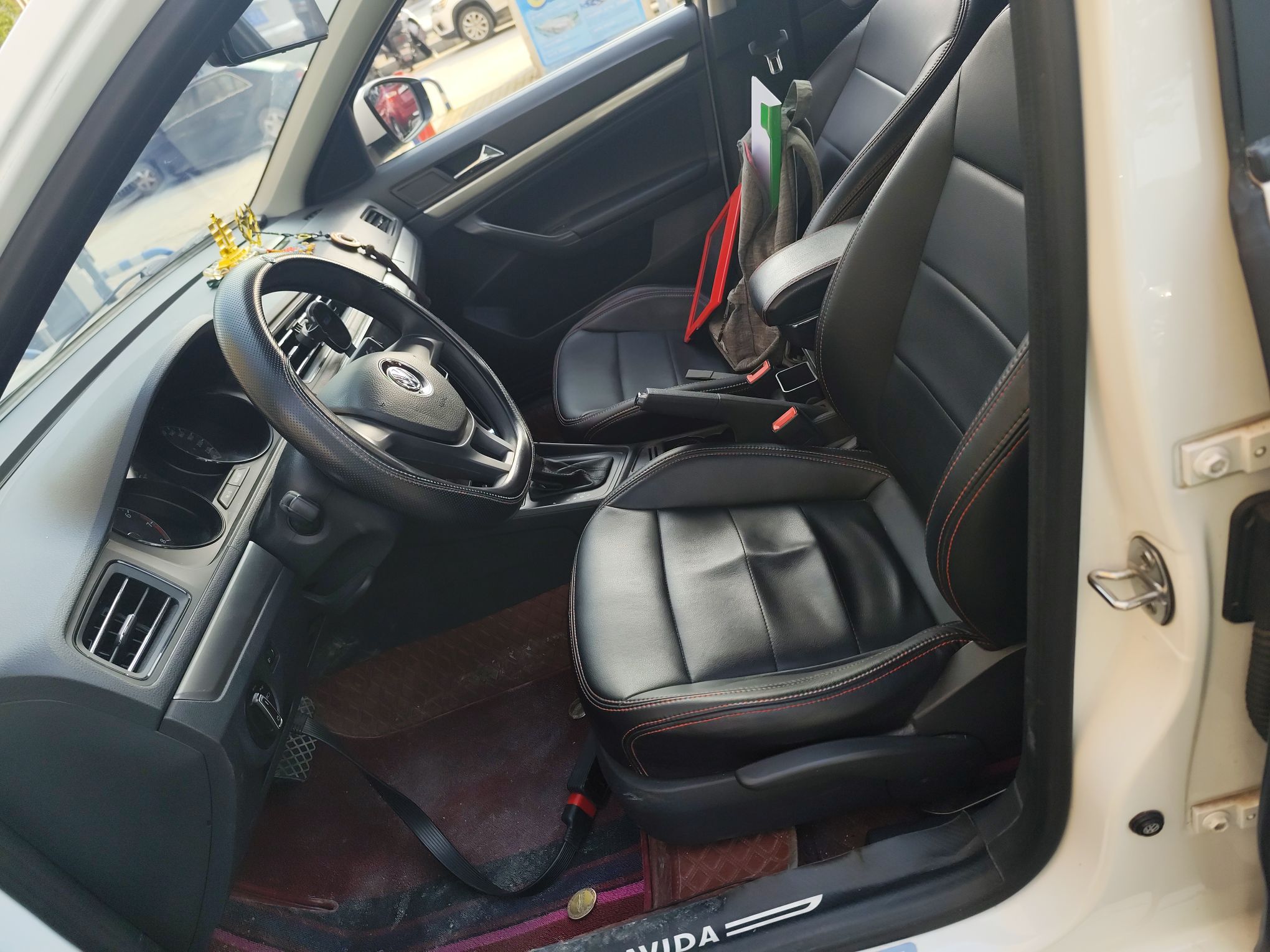 Avant de la voiture