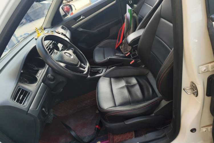 Used Volkswagen Lavida 2019 Lavida Start 1.5L Automatic Trendy Version China VI Standard