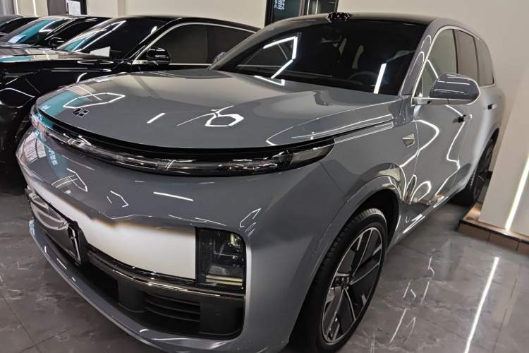 Used Li Auto L8 2025 Ultra Smart Refreshed Edition