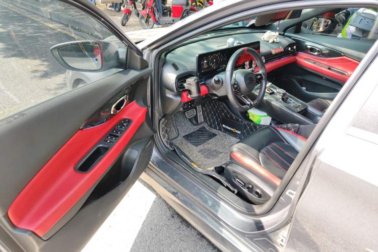 Used GAC Trumpchi EMPOW 2021 270T DCT J16 Version
