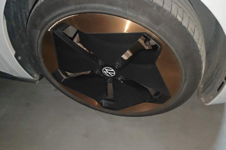 Used Volkswagen ID.3 2021 1st Edition ID. First Impression Edition Right Front Wheel Hub
