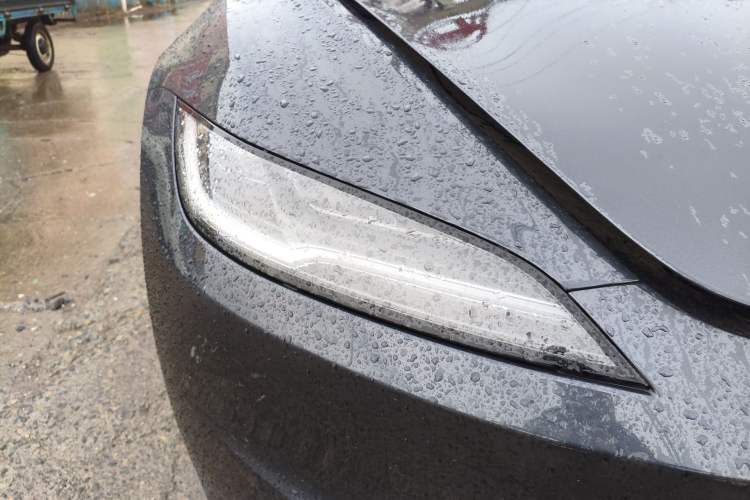 Used Tesla Model 3 2025 Model Revised Rear-Wheel-Drive Version Right Front Headlight