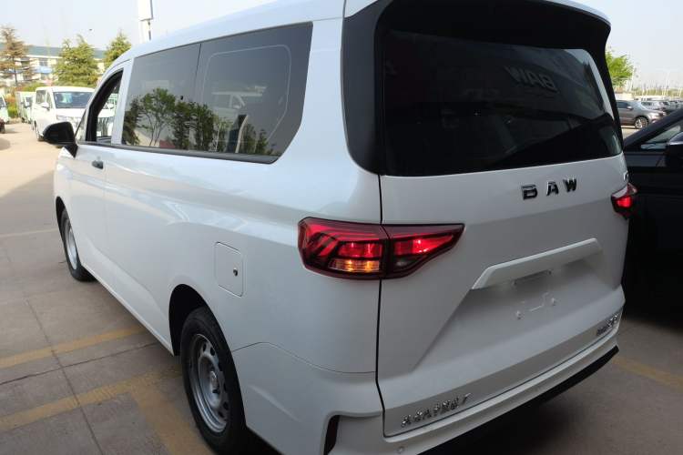 Used BAW Ruisheng Ace M7 2023 1.6L Standard Wheelbase Wealth Creation Model 5 Seats
