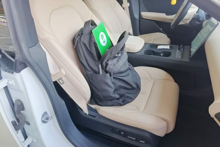 Used Nio ET5T 2024 75kWh Touring Right Front Seat