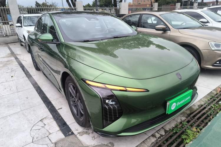 Used FORTHING Xinghai S7 2025 Model, 555 Star Creation Edition
