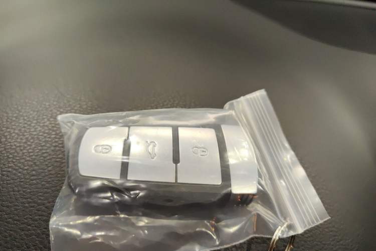 Used Volkswagen FAW-Volkswagen CC 2015 2.0 TSI Luxury Model