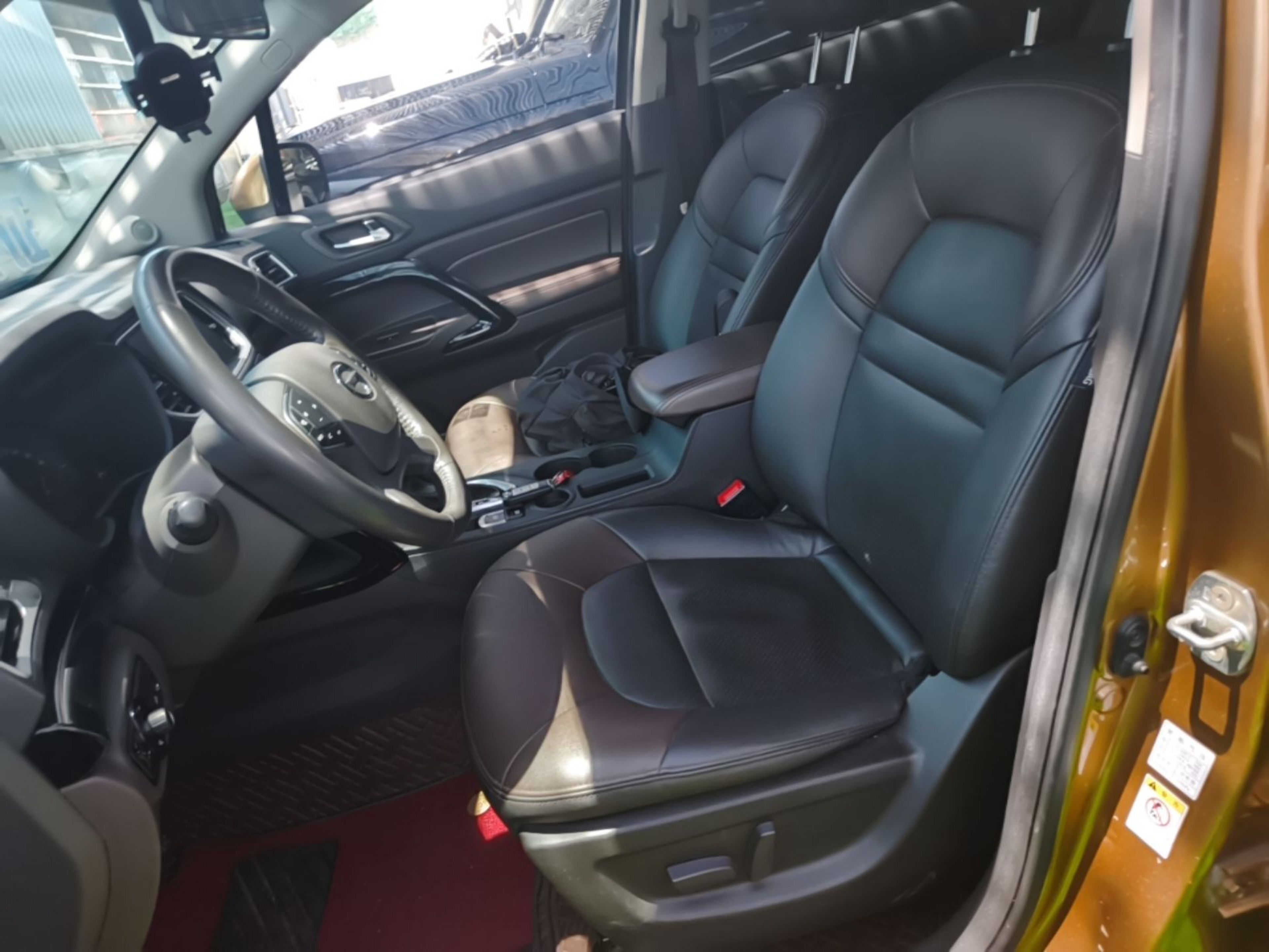 Interior delantero
