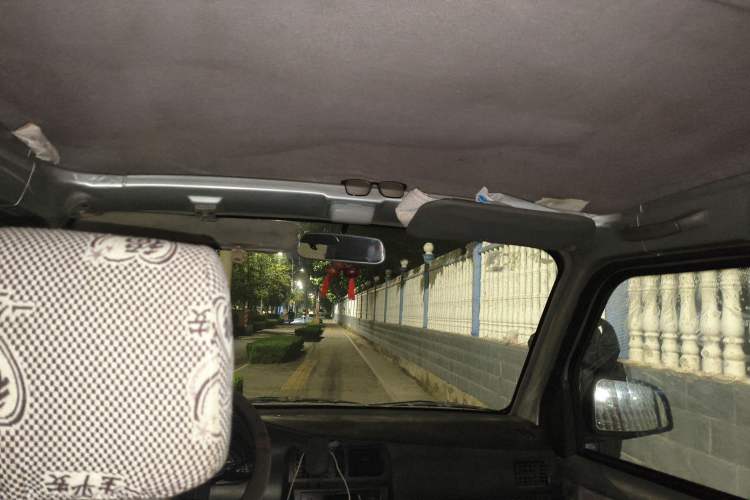 Used Wuling Rongguang 2011 1.2L Base Version
