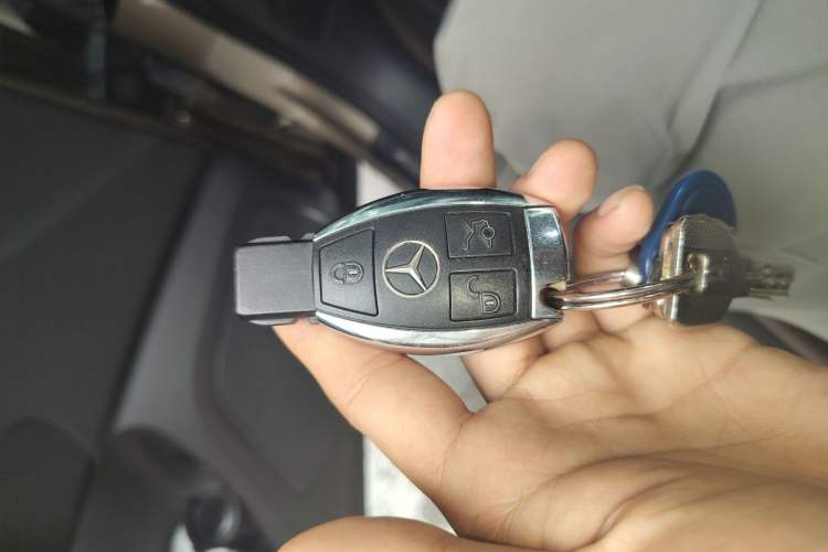 Used Audi Q3 2016 40 TFSI quattro all-wheel-drive sport model
