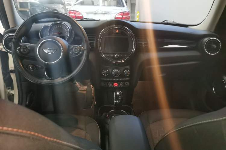 Used MINI MINI 2018 1.5T ONE PLUS Five-Door Edition