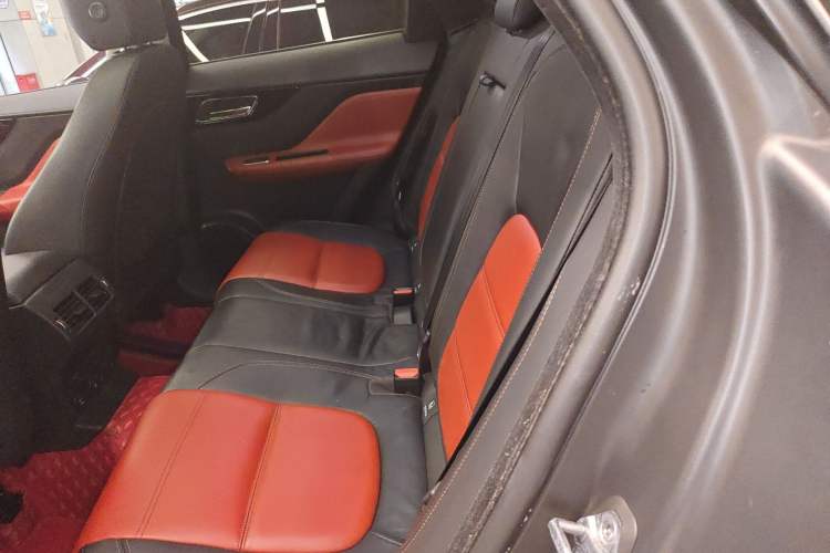 Used Jaguar F-PACE 2020 2.0T Urban Deluxe Edition
