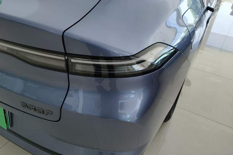 Used Nissan N6 2026 Model 180 Max
