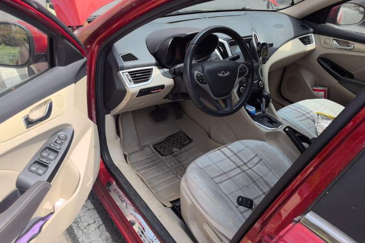 Used Chery Arrizo 7 2015 1.6L CVT ZhiXiang Edition Driver Seat