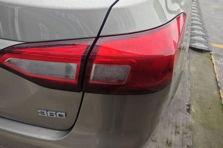 Used Roewe 360 2016 1.5L Automatic Smart Screen Version