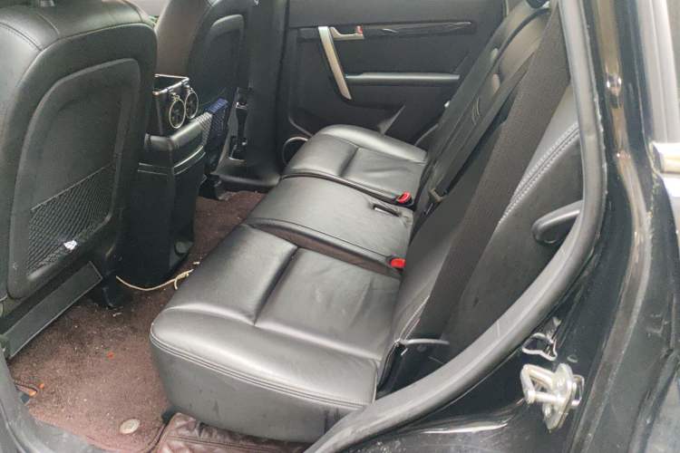 Used Chevrolet Captiva 2013 2.4L Two-Wheel Drive City Edition 7-Seater
