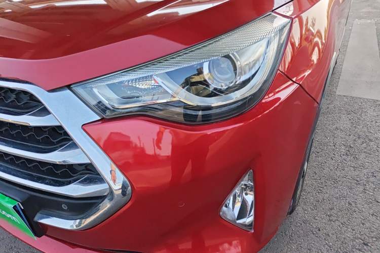 Used JAC Group Refine S3 2017 1.6L CVT Luxury Smart Model