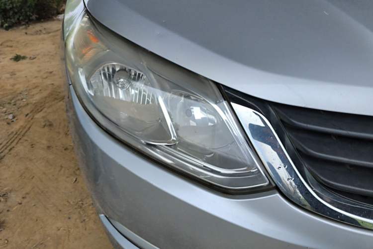 Used Baojun 630 2013 1.5L manual Entry-level trim
