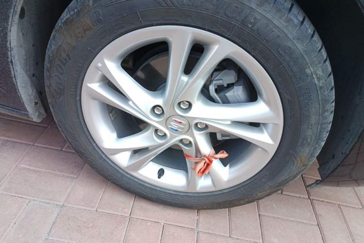 Used Buick Regal 2024 25T Deluxe Edition