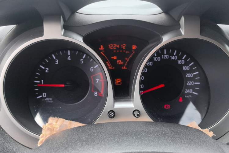 Used Infiniti ESQ 2014 1.6L Spontaneous Edition Instrument Cluster