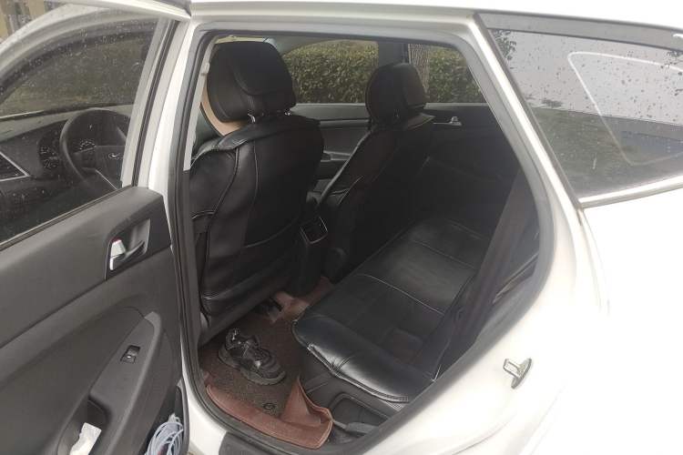 Used Hyundai Tucson 2015 1.6T Dual-Clutch Two-Wheel-Drive Smart Model