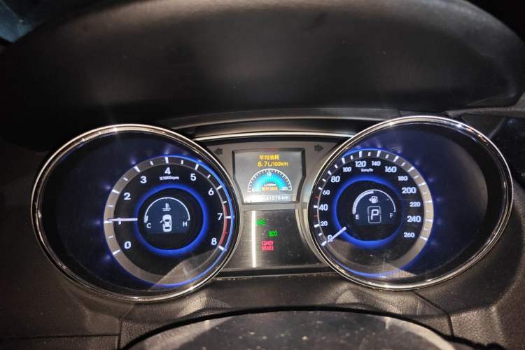 Used Hyundai Sonata 2011 2.0L Automatic Supreme Edition
