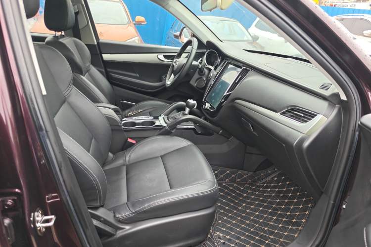 Used Zotye SR7 2016 1.5T CVT Cube Heart Edition China V Standard
