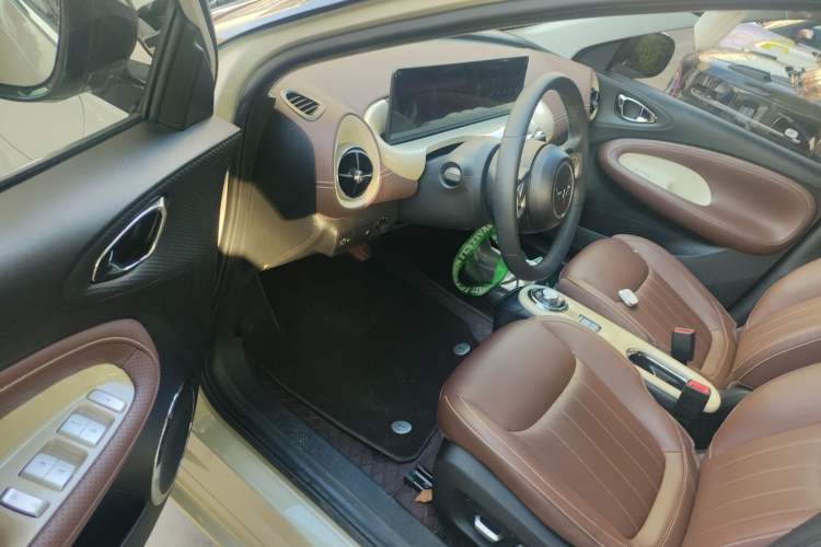 Used Wuling Bingo 2023 410 km Lingxi Deluxe Edition
