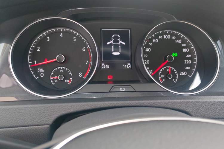 Used Volkswagen Golf 2018 230TSI Automatic Comfort Model
