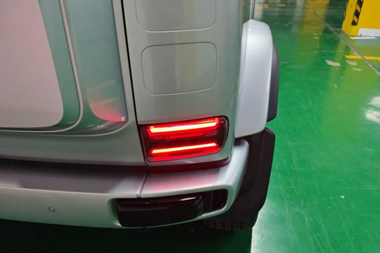 Used iCAR V23 2025 401 Two-Wheel Drive Advanced Edition Exterior 3