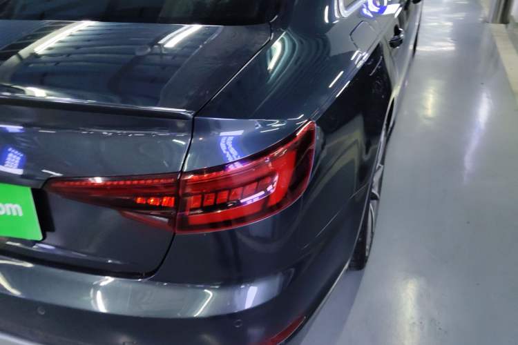 Used Audi S4 2018 S4 3.0TFSI Right Rear Taillight