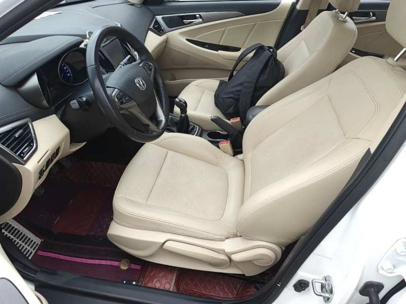 Used CHANGAN Eado 2016 1.6L Manual Fashion Edition — 16