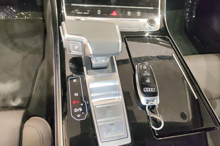 Used Audi A8 2025 A8L 45 TFSI quattro Luxury Model
