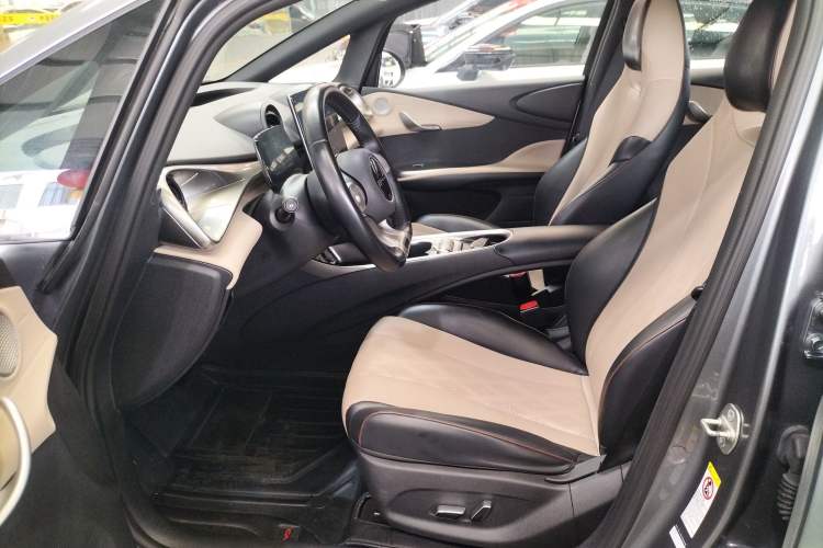 Used BYD Dolphin 2023 420 km Fashion Edition