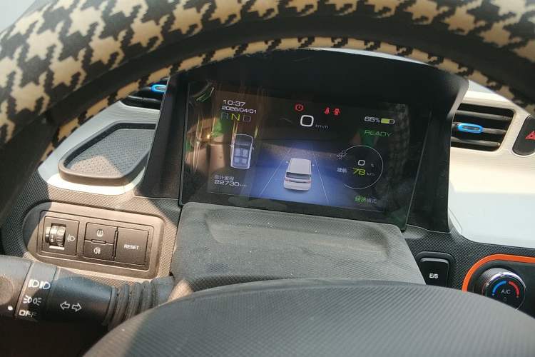 Used Wuling Hongguang MINIEV 2021 Macaron Fashion Model Lithium Iron Phosphate