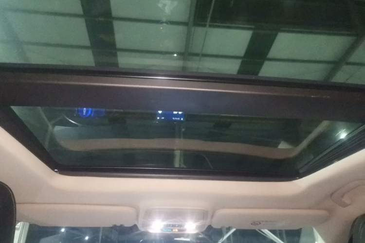 Used Ford Explorer 2020 EcoBoost 285 4x4 Titanium Edition 7-Seater
