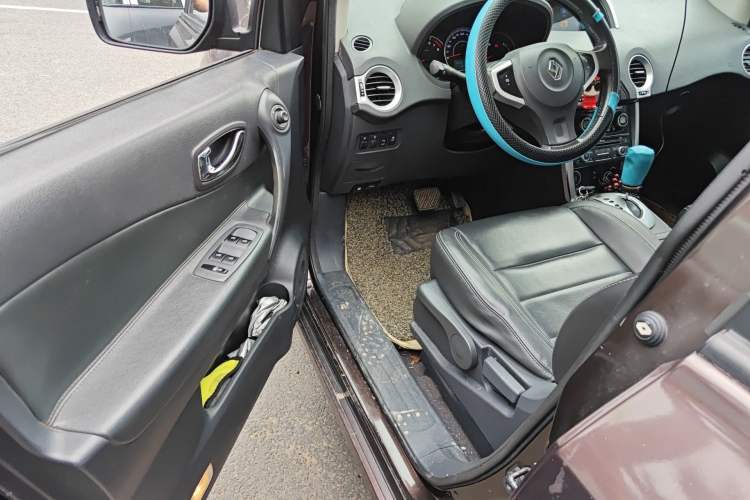 Used Renault Koleos 2014 2.0L Two-Wheel Drive Fashion Edition Driver Seat